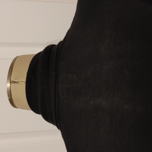 🐛 August Silk Sweater - Picture 5 of 9